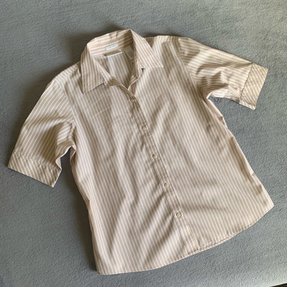 Liz Clairborne tan button up
